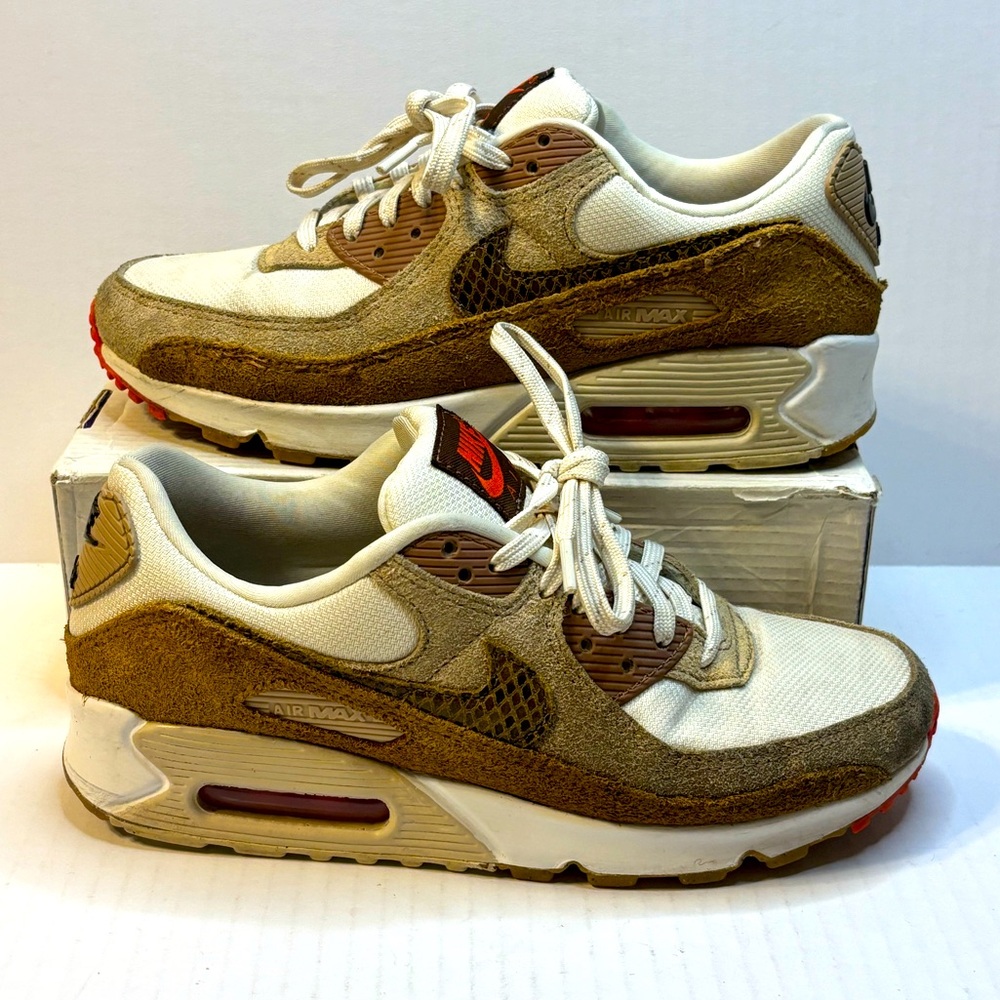 Nike Air Max 90 Womens Size 7.5 AMD Brown Snakeskin Infrared Coral Lava 95